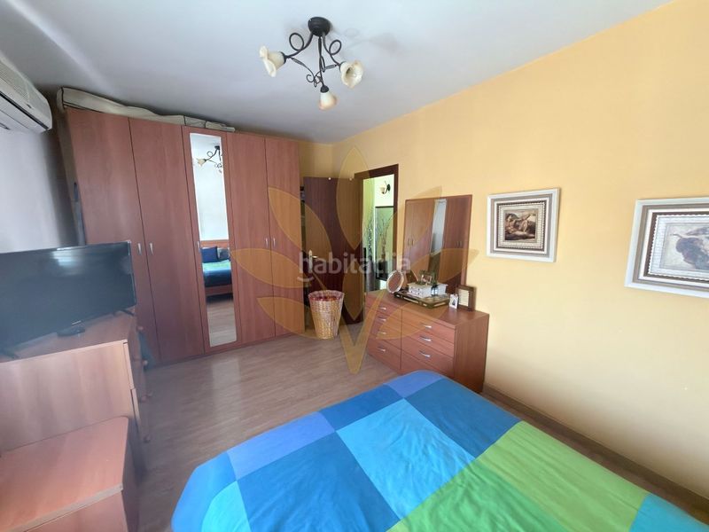 Foto 41859da8-4329-481d-8678-4d30b82c4d1c. Casa adossada amb aparcament a Montesol - Mejostilla Cáceres