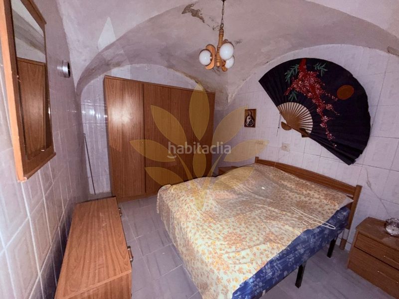 Foto f987b629-9462-4cab-96bc-8bfff4fd0525. Casa a Arroyo de la Luz