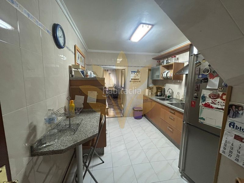 Foto e4d856c0-b7b3-44c5-a880-7ab6e8af2cea. Casa a nuevo Cáceres Cáceres