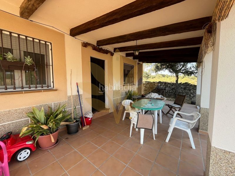 Foto 55e04383-b0a2-4e6f-9637-38003de73b08. Casa a Arroyo de la Luz