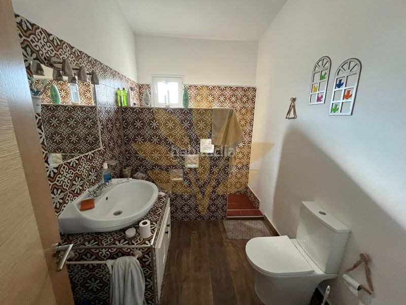 Foto bc553cbf-baf6-4d2f-b311-5d3f83ef55e6. Casa a Arroyo de la Luz