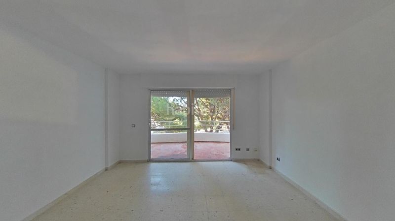 Foto a3414c5c-65ee-4334-890d-741e638c0bb7. Estudi amb aparcament piscina a Las Chapas - Alicate Playa Marbella