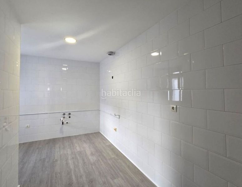 Foto 56334695-00b4-4c3f-a555-98b3a615b6d3. Pis amb aparcament a Centro Jerez de la Frontera