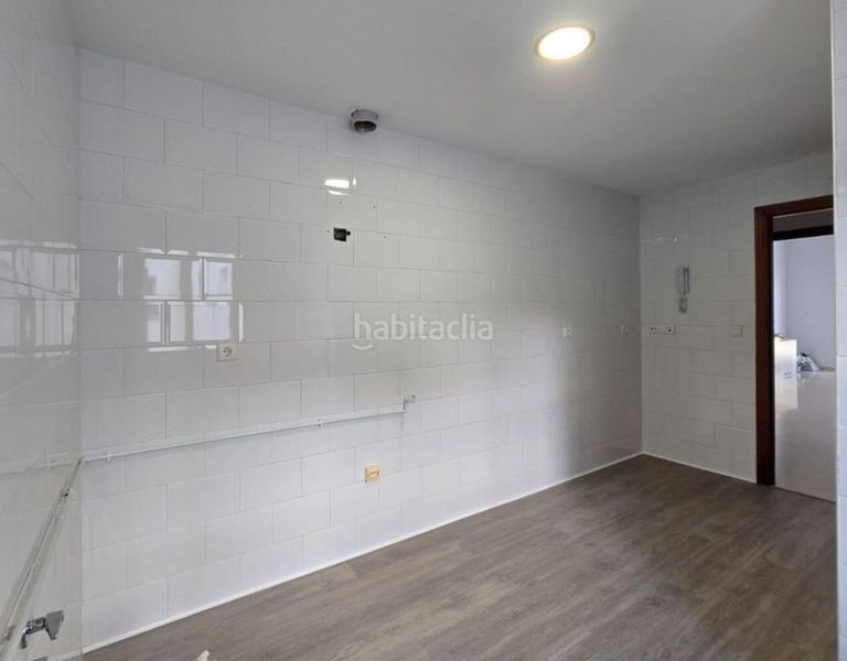 Foto 8bb97ece-7598-40e4-a1dc-2352f1aa7b80. Pis amb aparcament a Centro Jerez de la Frontera