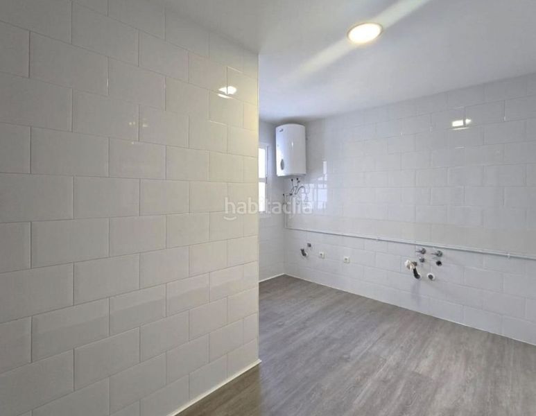 Foto c36e8e0f-16bb-4a0e-97c7-91a0e11ad553. Pis amb aparcament a Centro Jerez de la Frontera