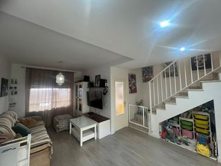 Chalet  Plaza san vicente 0