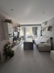 Flat in La Plata. Piso reformado en la plata