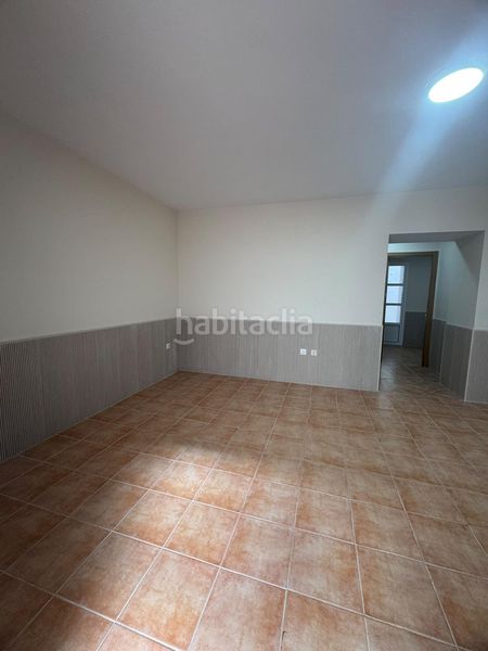 Foto 4266c7e8-0a7a-40e4-af72-6d26d78bbcc9. Pis a Centro Jerez de la Frontera