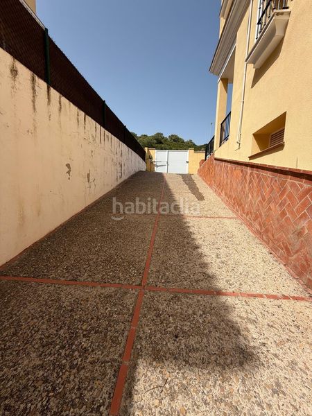 Foto 59d9392f-012f-4ded-a3a2-1b1276354787. Casa amb aparcament a El Rocío - La Milagrosa Jerez de la Frontera