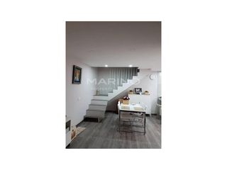 D�plex a Verdum. D�plex en buen estado con terraza en nou barris, barcelona.