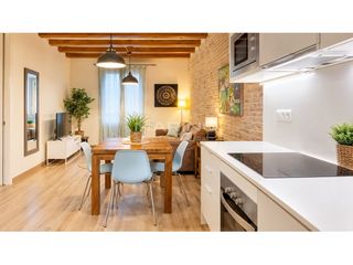 Pis a Dreta de l´Eixample. Piso de diseño con dos dormitorios en la dreta de leixample