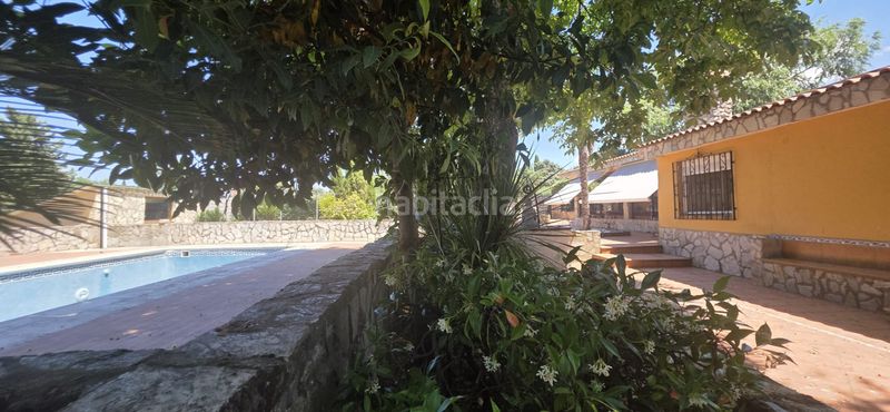 Foto 0555d986-fb05-4dc9-8588-1a4348794c7c. Xalet amb xemeneia calefacció aparcament piscina a Nuevo Baztán