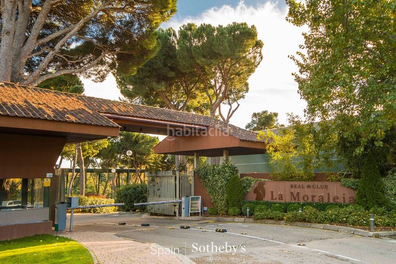 Foto 980eacc1-1123-4b1b-ab06-37bca015310d. Casa villa de 6 dormitorios , madrid en urbanización La Moraleja La Moraleja