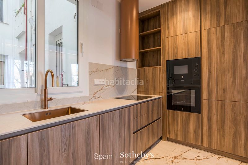 Foto 7e11551e-1187-4c07-ae22-e2badc535ac6. Apartament amb calefacció a Lista Madrid