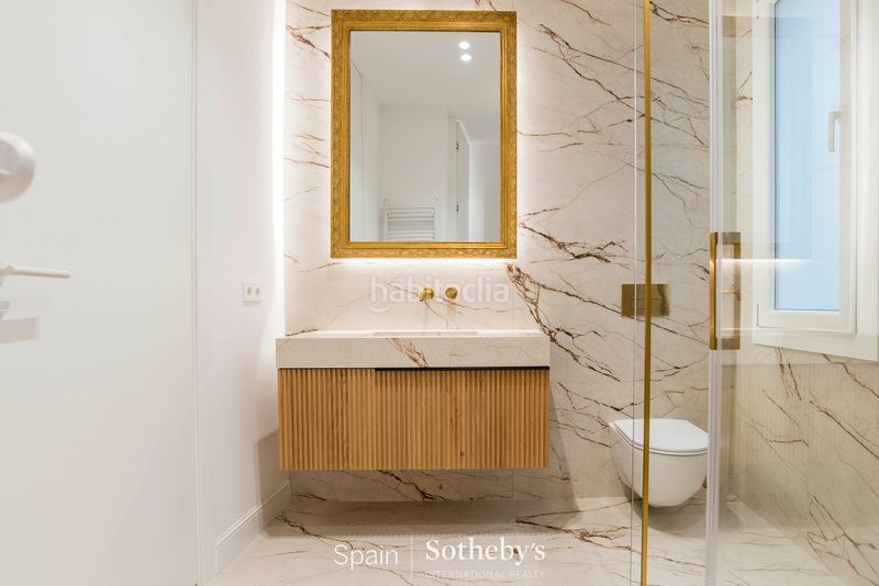 Foto bc33d83a-4898-4023-a4c7-659ce2bb5b66. Apartament amb calefacció a Lista Madrid