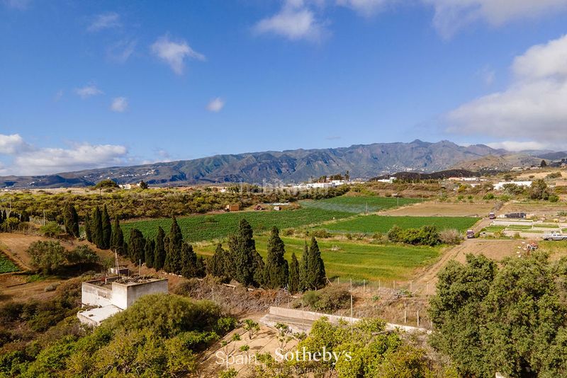 Foto 9f640ff5-64f9-4a59-821c-af6789179f1c. Terreno residencial en carretera de Telde a santa brígida gc 80 oportunidad de inversión y exclusiva privacidad en una finca de 80.000 m. en Telde
