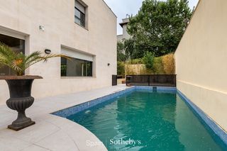 Miete Haus in El Viso. Exclusivo chalet en alquiler en el prestigioso barrio del viso,