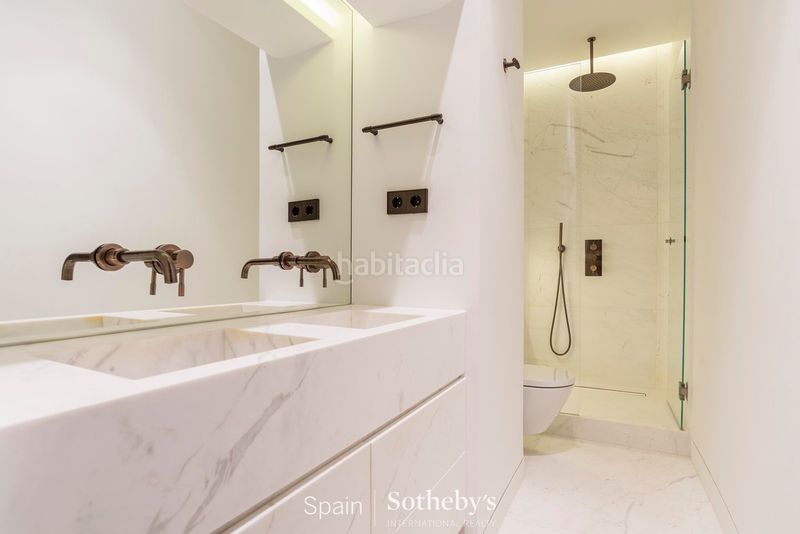 Foto 4ea211e1-3d40-47c8-9cc5-73bc8c97767d. Apartament amb calefacció a Recoletos Madrid