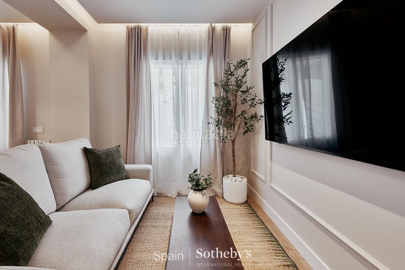 Foto a78652ac-7b33-49aa-9b1b-f9ffcd148d96. Apartament a Gaztambide Madrid