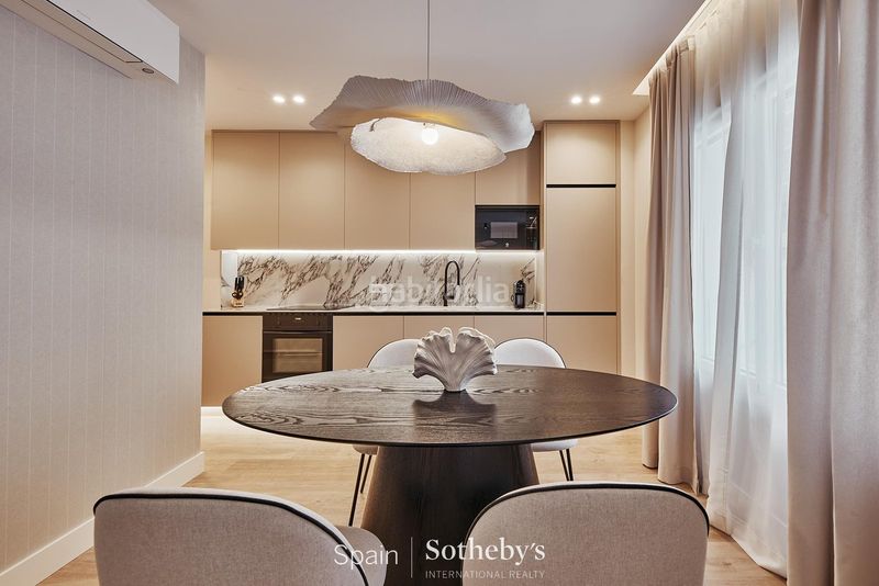 Foto d51e0a5f-e3f9-438b-8258-81ccf549eaea. Apartament a Gaztambide Madrid