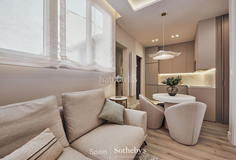 Foto 36bcd0a8-8914-40ce-89a6-ae3cb90e9068. Apartament amb calefacció a Goya Madrid