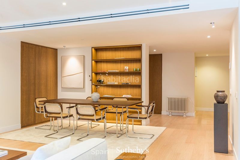 Foto 0f2e144a-69ba-4aa3-b9e0-5911799700ce. Apartament amb calefacció a Almagro Madrid