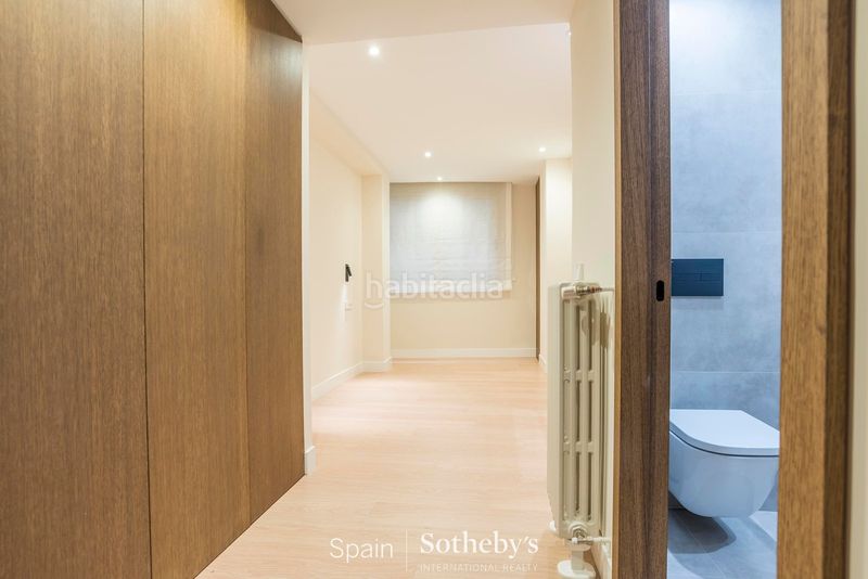 Foto 16939aae-8b72-4c11-9c75-ee807efe005f. Apartament amb calefacció a Almagro Madrid