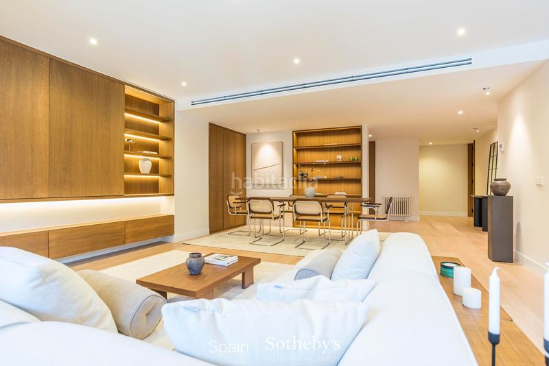 Foto 1dffd582-b03d-4df8-b22f-75cfc11fbd14. Apartament amb calefacció a Almagro Madrid