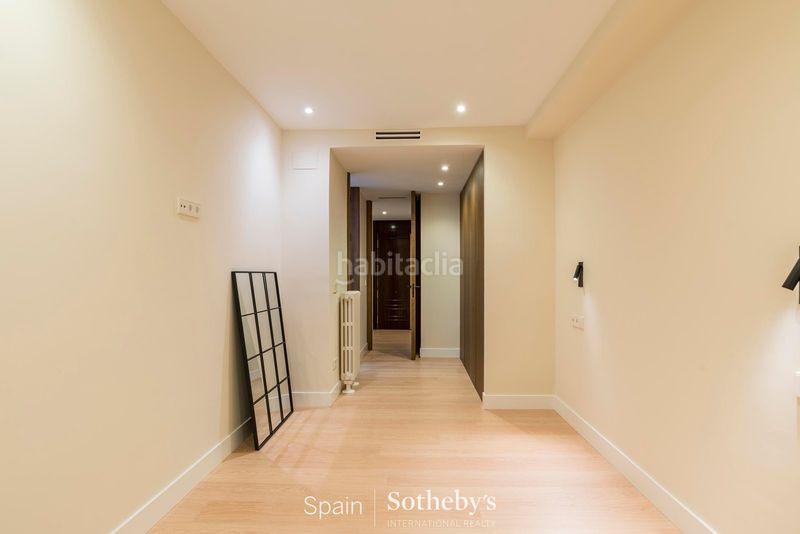 Foto 21c1e60c-5310-48bd-931f-65aaedd53ac3. Apartament amb calefacció a Almagro Madrid