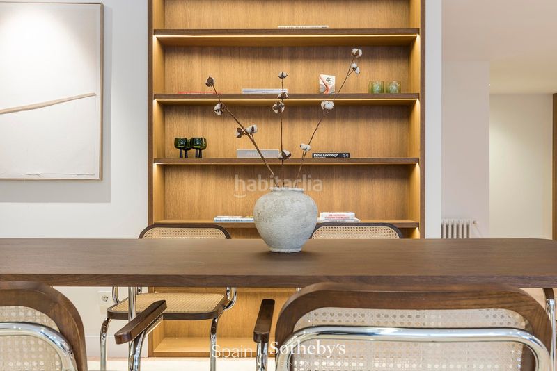 Foto b2aac127-7d49-4a68-a63e-e94cec4bf576. Apartament amb calefacció a Almagro Madrid