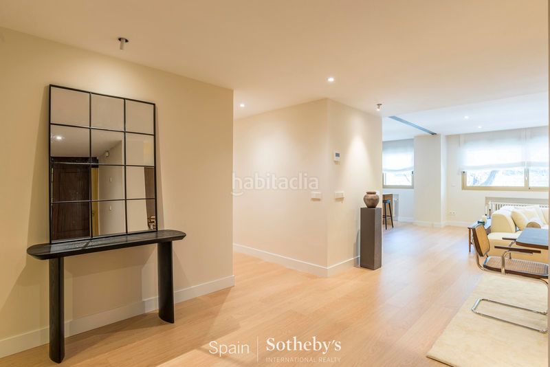 Foto e34d4be7-e2a8-4380-9837-8efa328109af. Apartament amb calefacció a Almagro Madrid