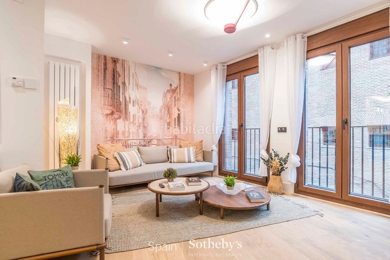 Foto 603aeb39-51dc-41c4-93ef-2e47bc5ae0f4. Apartament a Cortes-Huertas Madrid