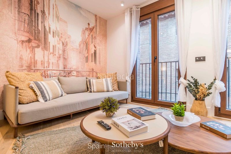 Foto 7da5f39c-e2db-4093-918b-b7505ed6b50b. Apartament a Cortes-Huertas Madrid