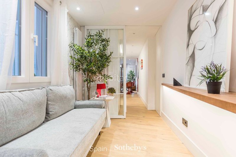 Foto ea00d8e1-cca2-4d93-b6a6-cf9bb4a1131a. Apartament a Cortes-Huertas Madrid