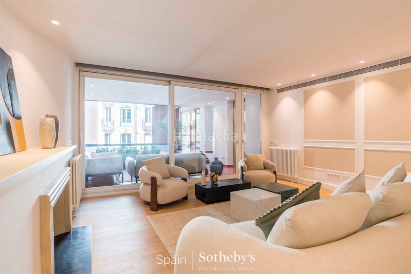Foto 00e4773d-9fe0-43c6-9659-ee3c1065ae60. Apartament amb calefacció aparcament a Castellana Madrid