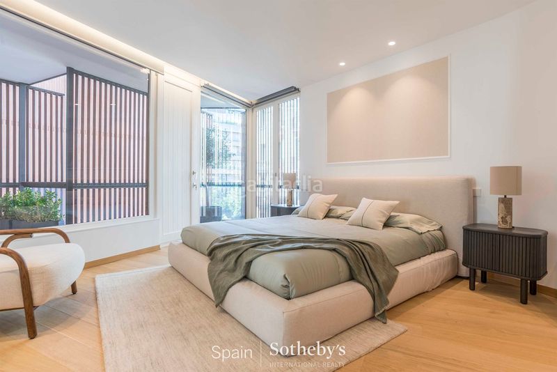 Foto 2386fb58-d335-4974-9c16-9a93909a6e02. Apartament amb calefacció aparcament a Castellana Madrid