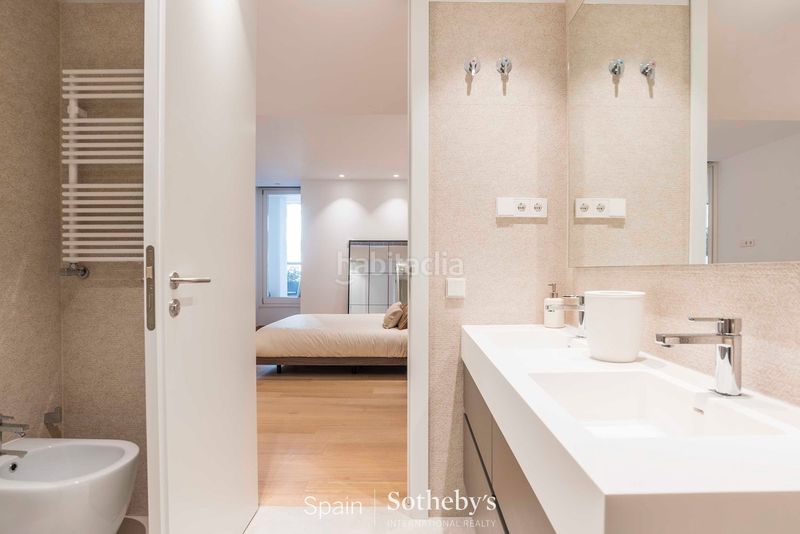 Foto 54b03795-27b9-4e9c-9dd4-7fdedd33c3aa. Apartament amb calefacció aparcament a Castellana Madrid