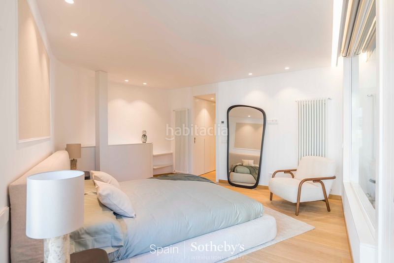 Foto d89b1221-de77-4fab-b6eb-d52f3dfc2e73. Apartament amb calefacció aparcament a Castellana Madrid