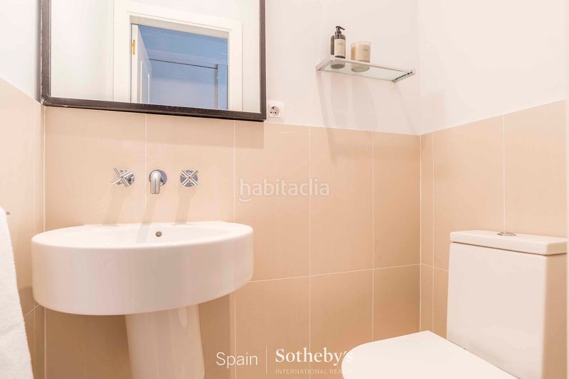 Foto 6436f796-a035-4544-9b30-4e760be58bee. Apartament amb calefacció a Recoletos Madrid