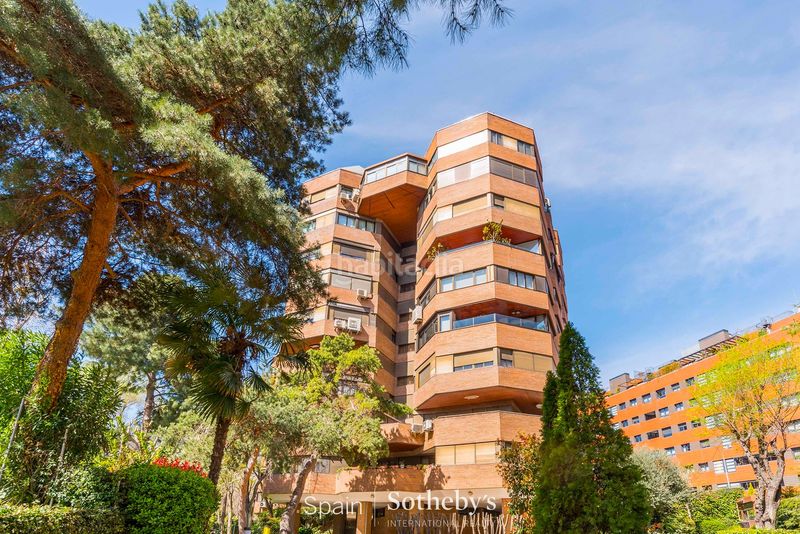 Foto 4627397d-5077-49f7-98d1-558301d3fd81. Apartament amb calefacció aparcament a Nueva España Madrid