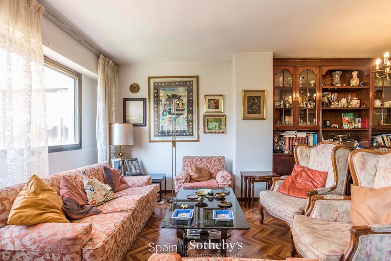 Foto 8d0d4177-409d-4905-ab00-29f705b732be. Apartament amb calefacció aparcament a Nueva España Madrid