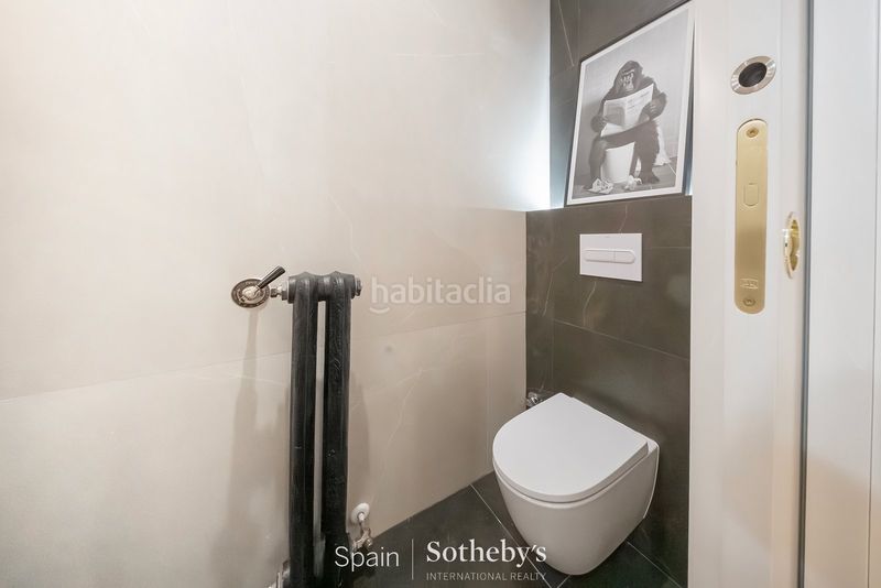 Foto 05df6deb-0a1d-419a-ac58-e0a325129583. Apartamento piso de 3 habitaciones en alfonso xii en Madrid