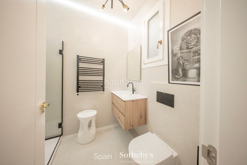 Foto 57894e6f-e813-49d7-8e46-a452085bbaf5. Apartamento piso de 3 habitaciones en alfonso xii en Madrid
