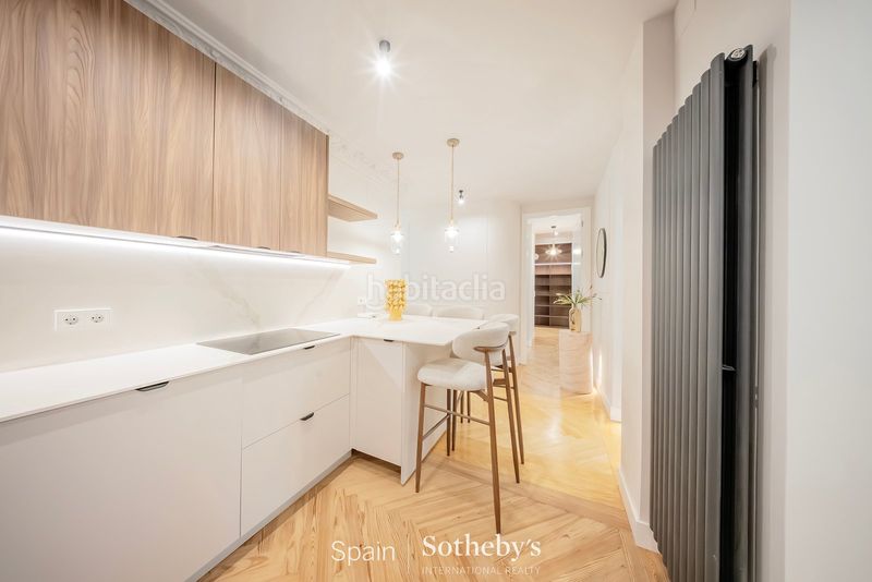 Foto 612519de-c303-441d-addc-9a1dfab94414. Apartamento piso de 3 habitaciones en alfonso xii en Madrid