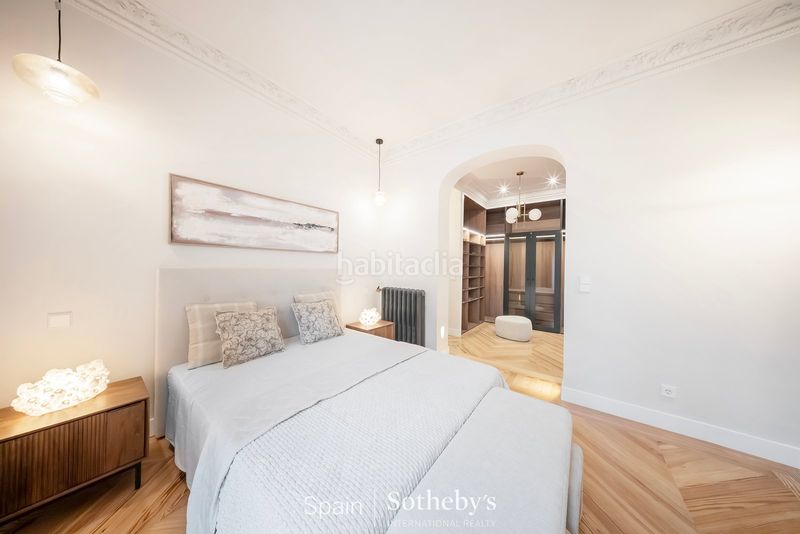 Foto 653d9a93-44da-4eb0-98e3-2a0157484b10. Apartamento piso de 3 habitaciones en alfonso xii en Madrid