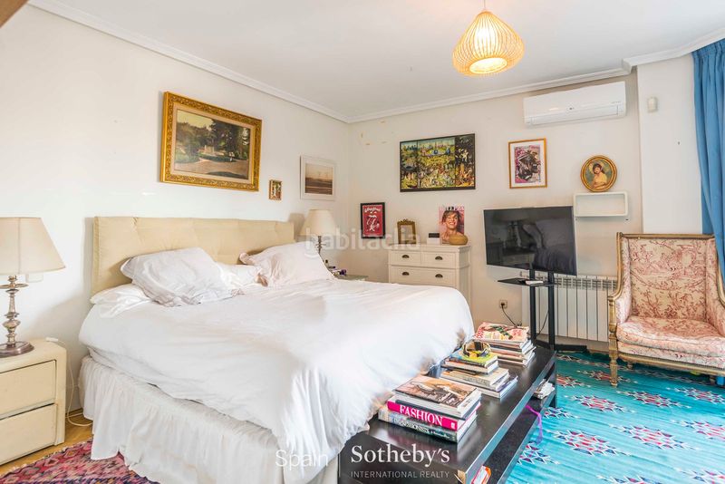 Foto 0c963aa3-f40e-4144-8ab4-c6ceda11d059. Casa pareada chalet adosado en pioveraconde orgaz en Madrid