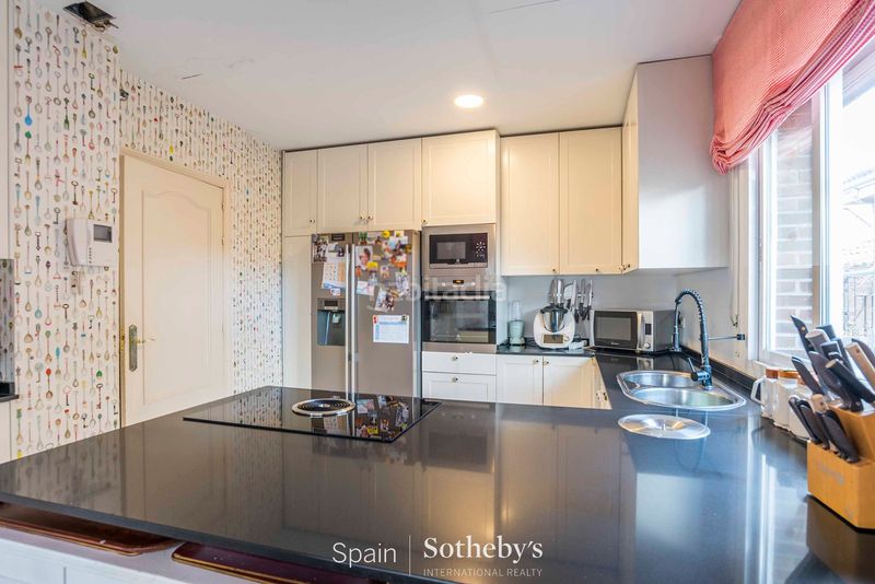 Foto 23f7c58c-0690-47cd-8e75-4be3137e7f06. Casa pareada chalet adosado en pioveraconde orgaz en Madrid