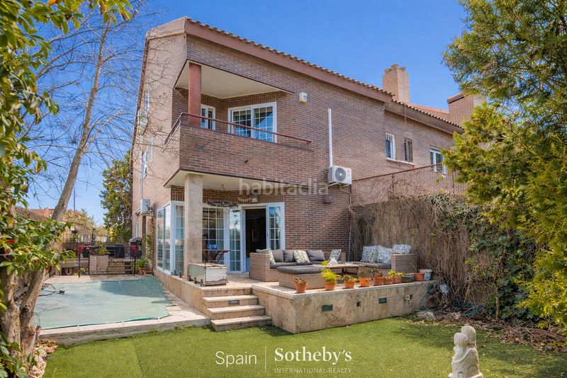 Foto b4ac09d3-771d-4efc-b532-1887d937d182. Casa pareada chalet adosado en pioveraconde orgaz en Madrid
