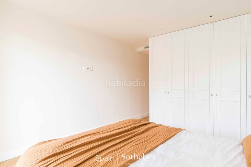 Foto 8fa7ec12-4fe1-45ab-a927-3d3855a5d964. Apartament amb calefacció aparcament a Recoletos Madrid