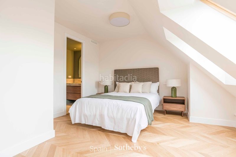 Foto a7b2fbc0-7c03-4421-a5eb-110b56dcbc97. Apartament amb calefacció aparcament a Recoletos Madrid